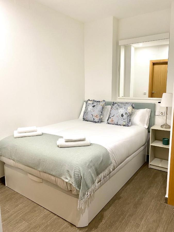 Apartamentos Fuencarral Madrid Exterior foto